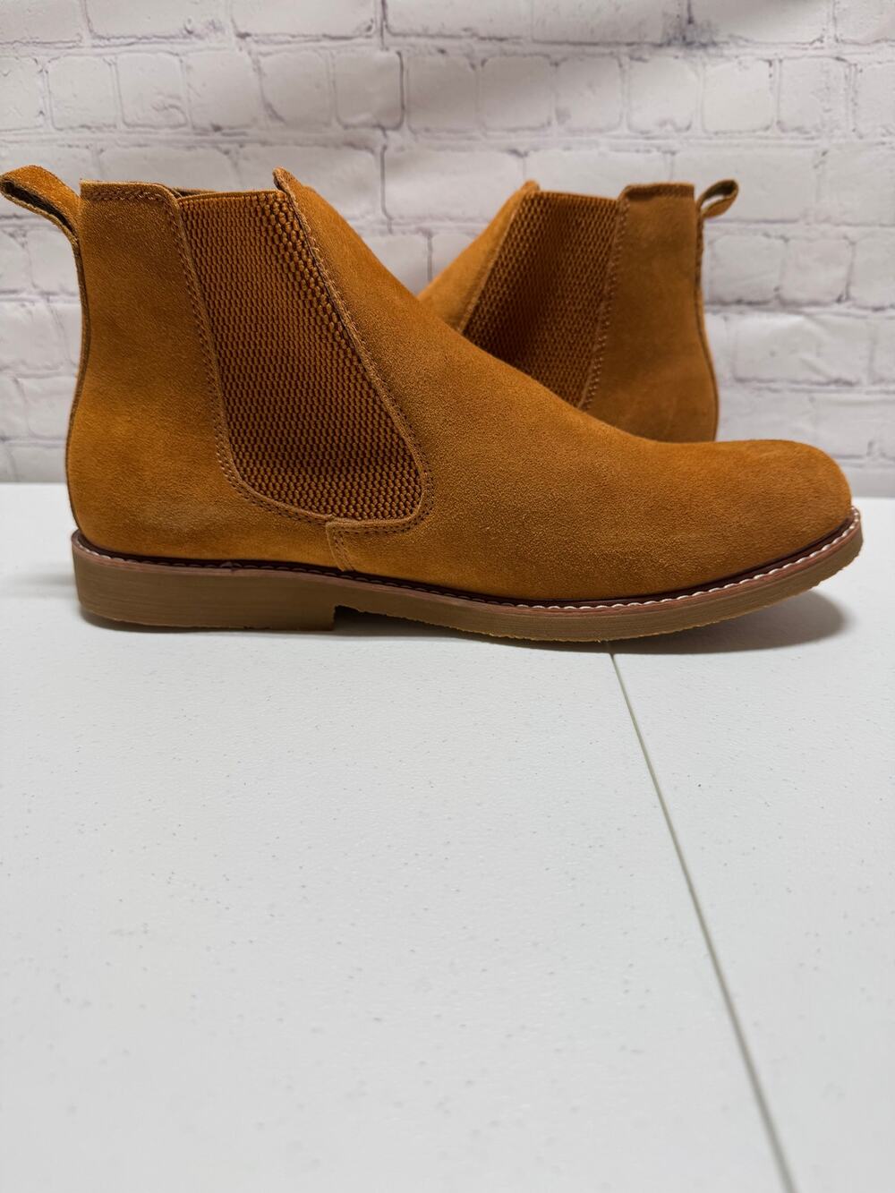 Eurostar Darwin Men's Brown Suede Chelsea Boots Size 10 NEW